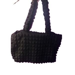 Soft bubble zipper tote NWOT